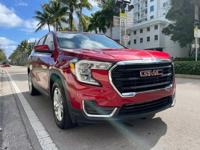 Photo of 2024 Red GMC Terrain