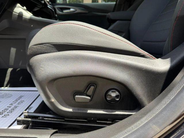 Photo of 2024 Black Dodge Hornet