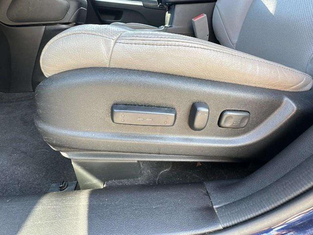 Photo of 2015 Blue Honda CR-V