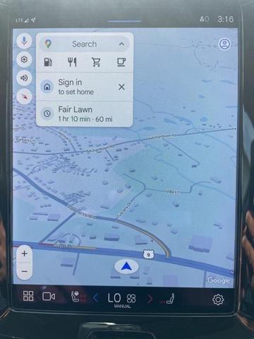 Photo of 2023 Onyx Black Metallic Volvo XC60