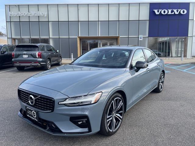 2022 Volvo S60