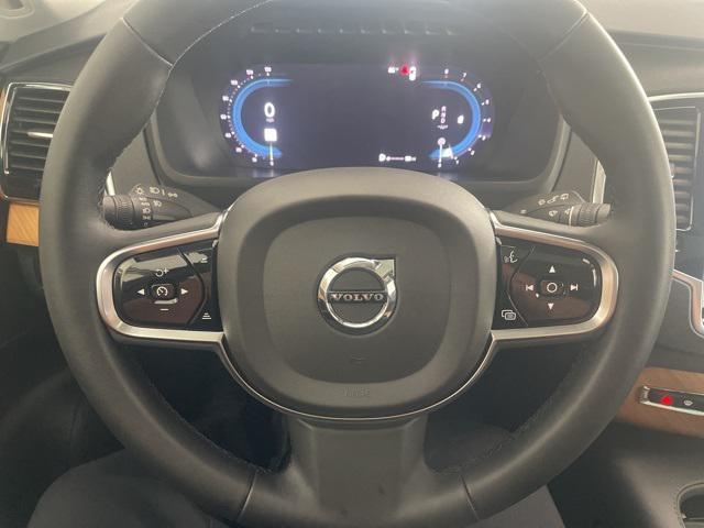 Photo of 2024 Onyx Black Volvo XC90