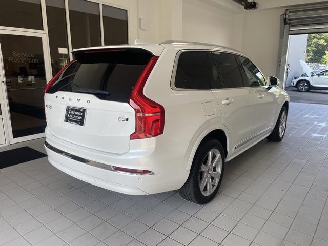 Photo of 2024 Crystal White Metallic Volvo XC90