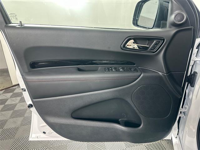 Photo of 2026 White Knuckle Clearcoat Dodge Durango