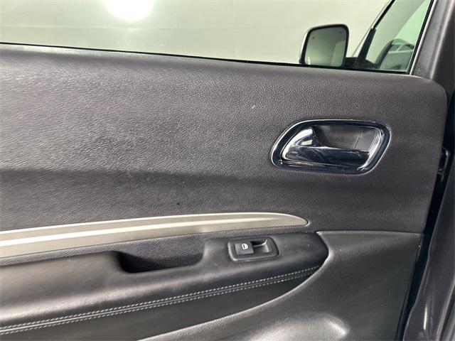 Photo of 2017 Granite Clearcoat Metallic Dodge Durango