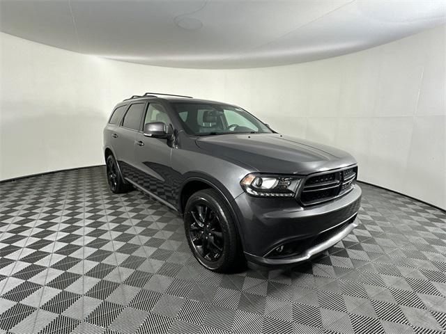 Photo of 2017 Granite Clearcoat Metallic Dodge Durango