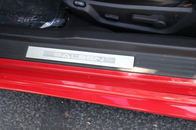 Photo of 2007 Torch Red Ford Mustang