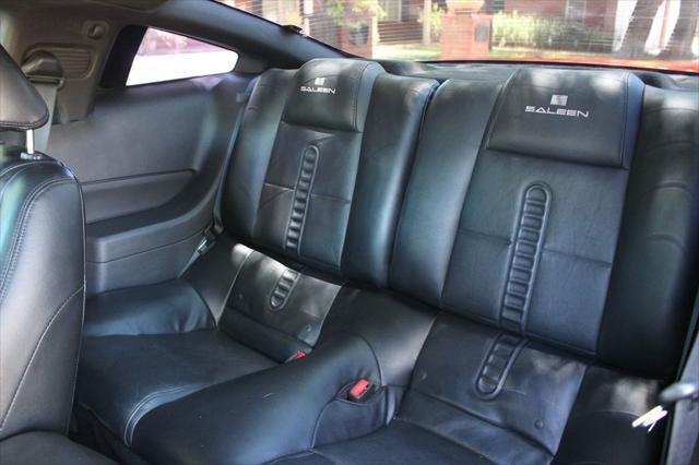 Photo of 2007 Torch Red Ford Mustang
