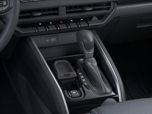 Photo of 2025 Summit White Chevrolet Colorado