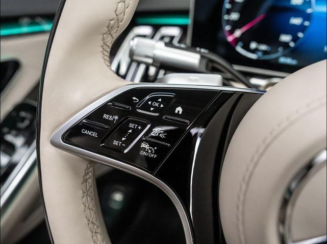 Photo of 2024 Moonlight White Mercedes-Benz S-Class