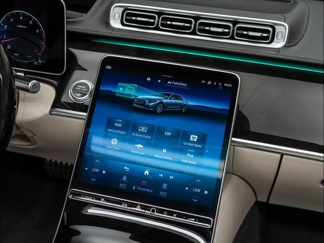 Photo of 2024 Moonlight White Mercedes-Benz S-Class