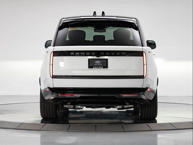 Photo of 2025 Fuji White Land Rover Range Rover
