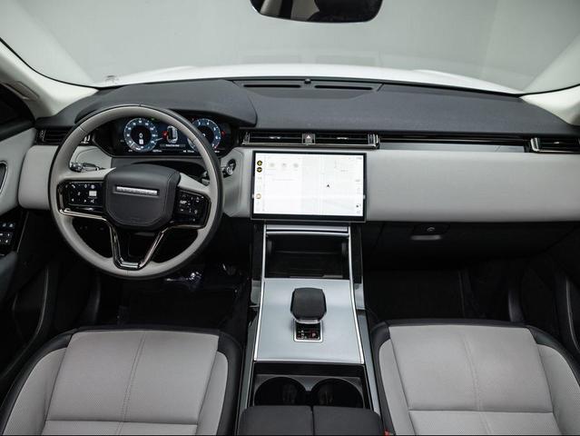 Photo of 2025 Fuji White Land Rover Range Rover Velar