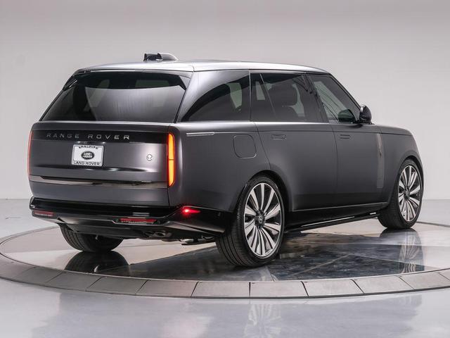 Photo of 2025 Carpathian Grey Land Rover Range Rover