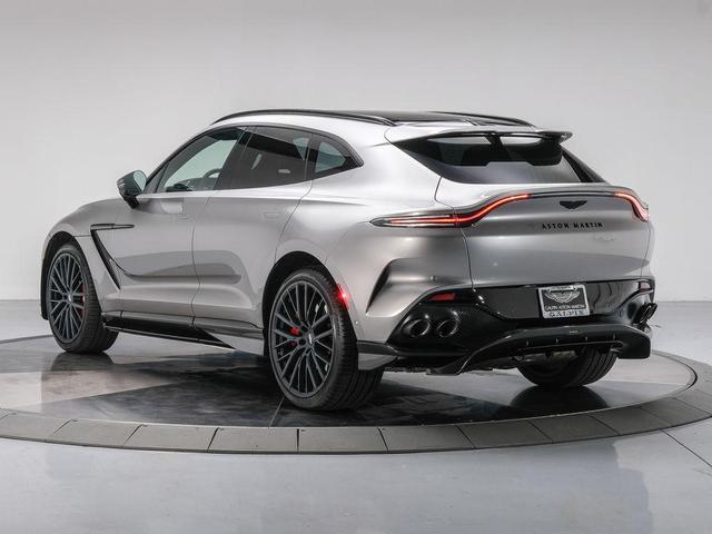 Photo of 2025 Silver Aston Martin DBX