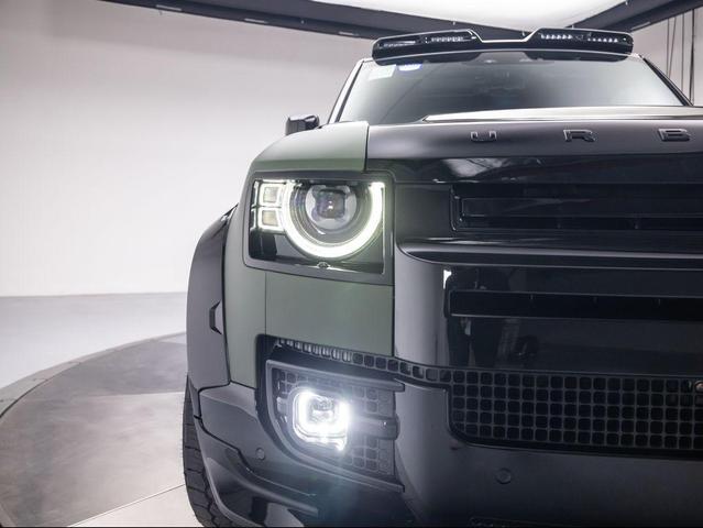 Photo of 2025 Santorini Black Land Rover Defender