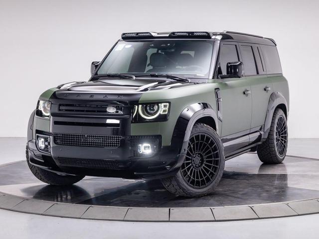 Photo of 2025 Santorini Black Land Rover Defender