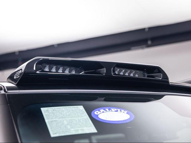 Photo of 2025 Santorini Black Land Rover Defender