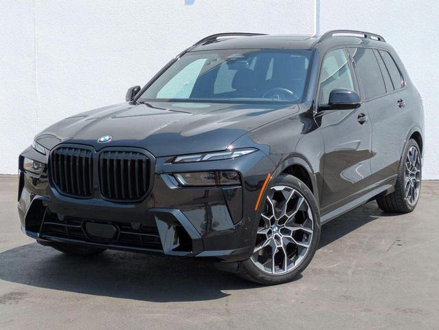 2023 BMW X7