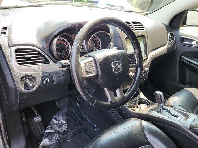 Photo of 2016 Granite Crystal Metallic Clearcoat Dodge Journey