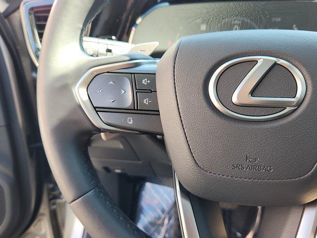 Photo of 2024 Atomic Silver Lexus NX 350h