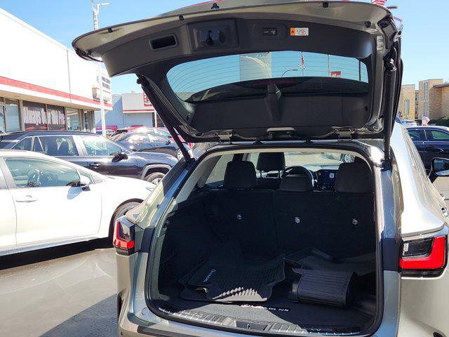 Photo of 2024 Atomic Silver Lexus NX 350h