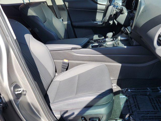 Photo of 2024 Atomic Silver Lexus NX 350h