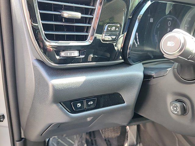Photo of 2024 Atomic Silver Lexus NX 350h