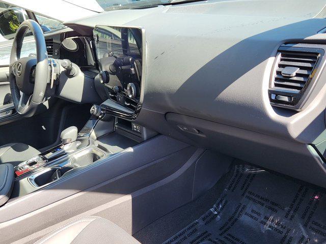 Photo of 2024 Atomic Silver Lexus NX 350h