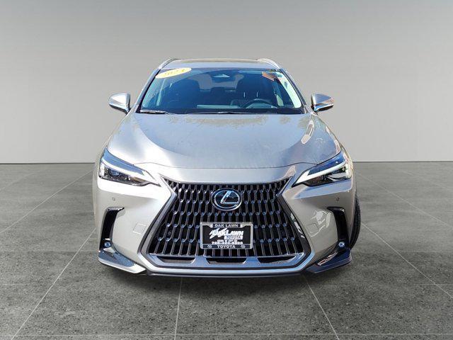 Photo of 2024 Atomic Silver Lexus NX 350h