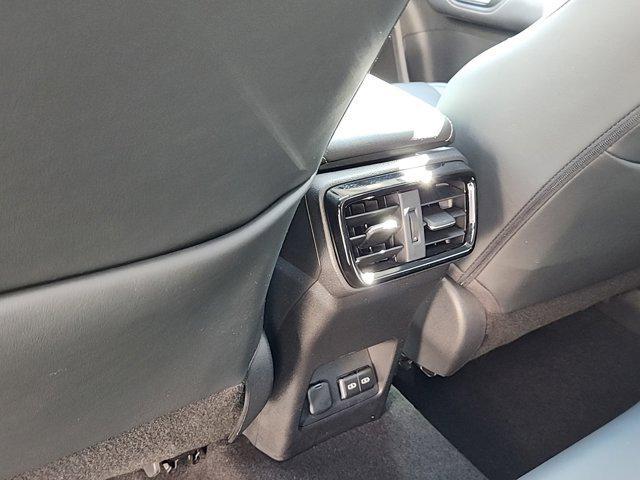 Photo of 2024 Atomic Silver Lexus NX 350h