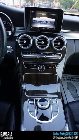 Photo of 2018 designo Selenite Grey Magno (Matte Finish) Mercedes-Benz C-Class