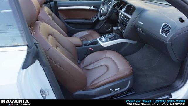 Photo of 2016 Brilliant Black/Black Roof Audi A5