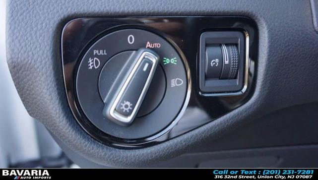 Photo of 2020 Pure White Volkswagen Golf GTI
