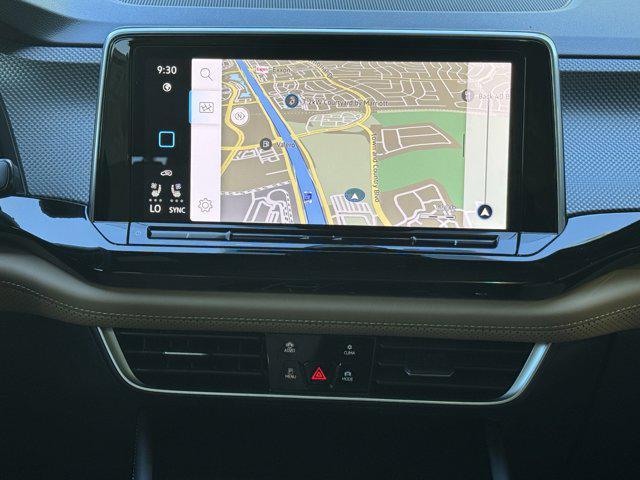 Photo of 2026 Deep Black Pearl Volkswagen Atlas Cross Sport