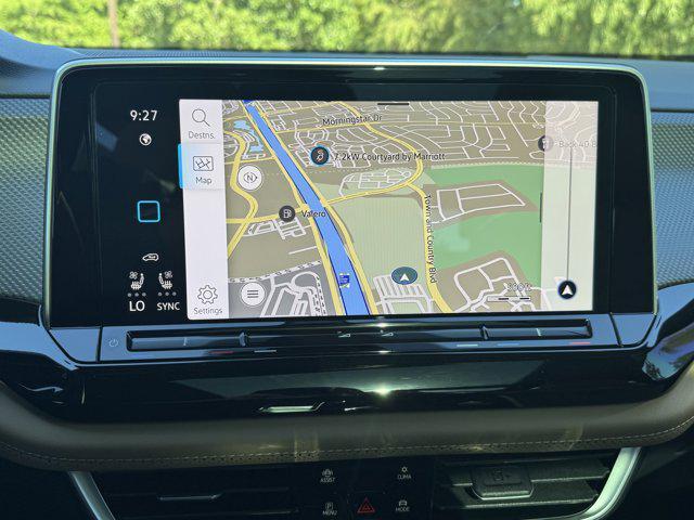 Photo of 2026 Deep Black Pearl Volkswagen Atlas Cross Sport