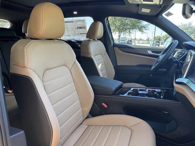 Photo of 2026 Deep Black Pearl Volkswagen Atlas Cross Sport