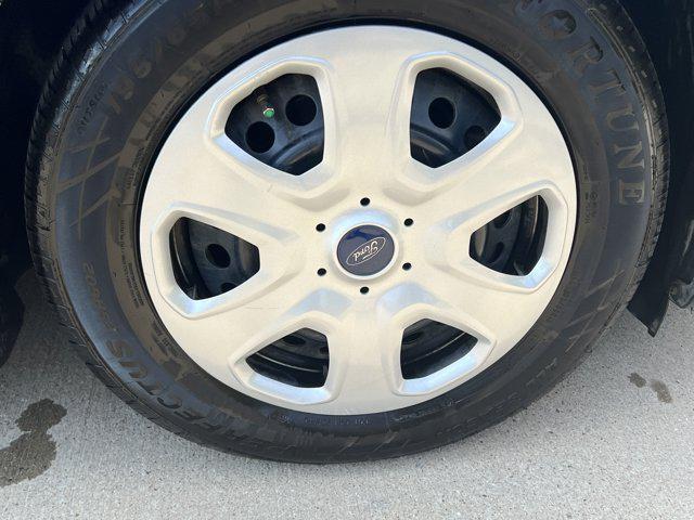 Photo of 2015 Magnetic Ford Focus