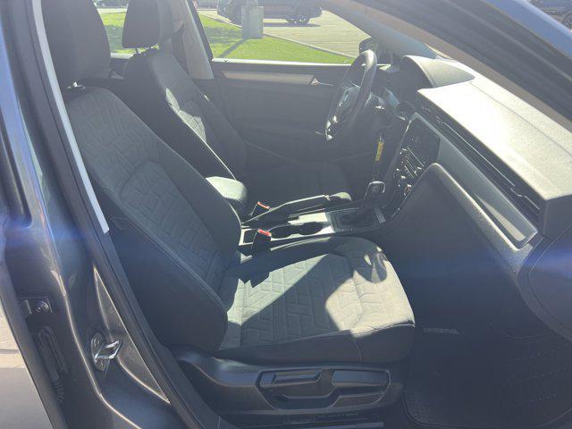 Photo of 2020 Platinum Gray Metallic Volkswagen Passat