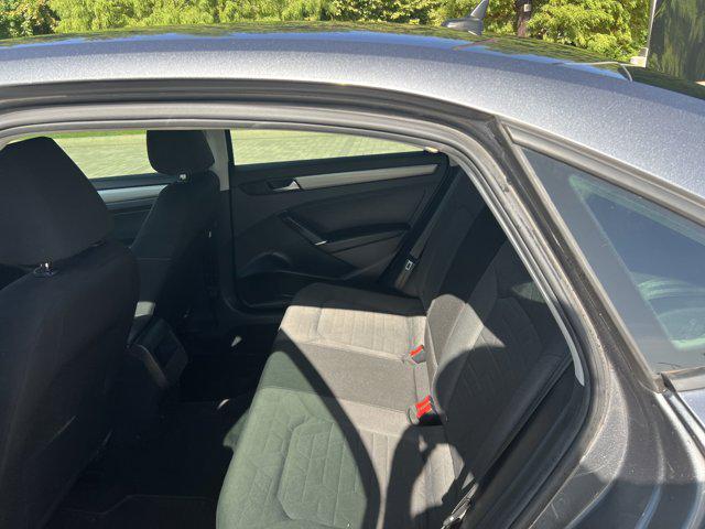 Photo of 2020 Platinum Gray Metallic Volkswagen Passat