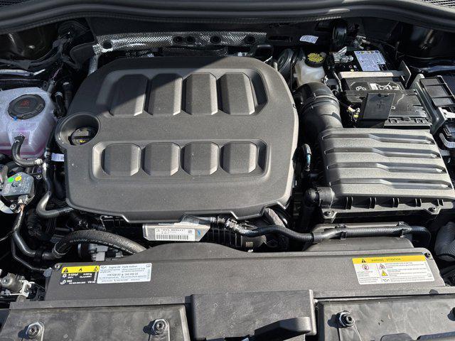 Photo of 2025 Deep Black Pearl Volkswagen Tiguan