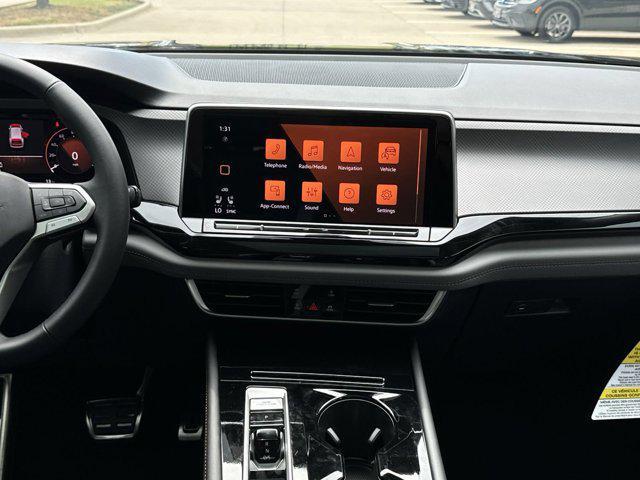 Photo of 2025 Pure Gray Volkswagen Atlas