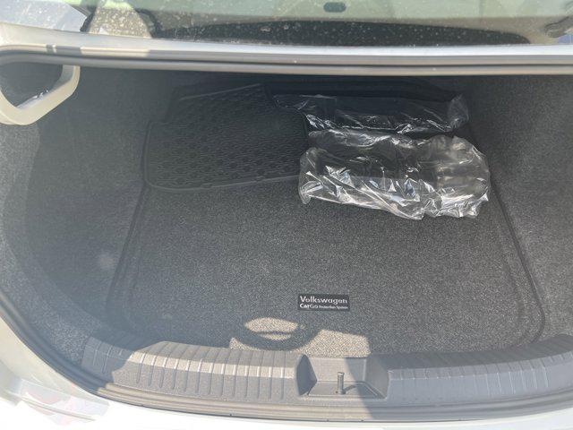 Photo of 2025 Opal White Pearl Volkswagen Jetta