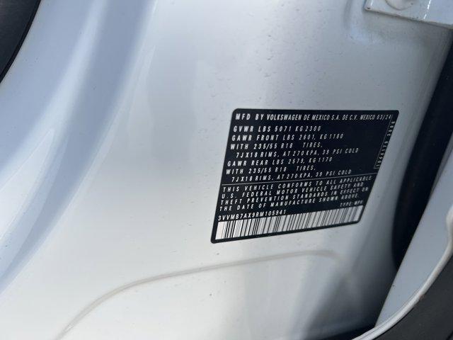 Photo of 2024 Pure White Volkswagen Tiguan