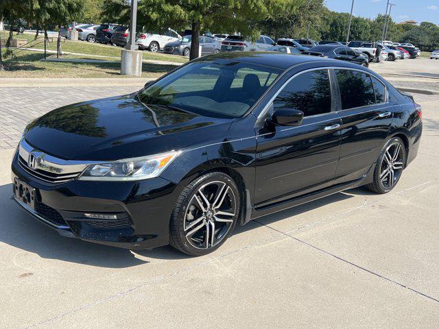 Photo of 2017 Crystal Black Pearl Honda Accord