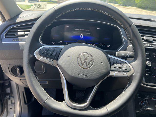 Photo of 2024 Pyrite Silver Metallic Volkswagen Tiguan