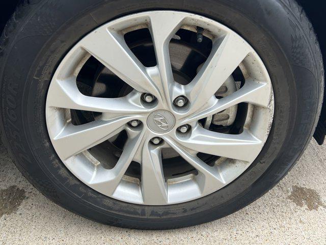 Photo of 2019 Aqua Blue Hyundai TUCSON