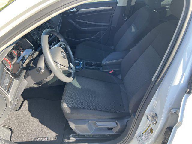Photo of 2019 Pure White Volkswagen Jetta