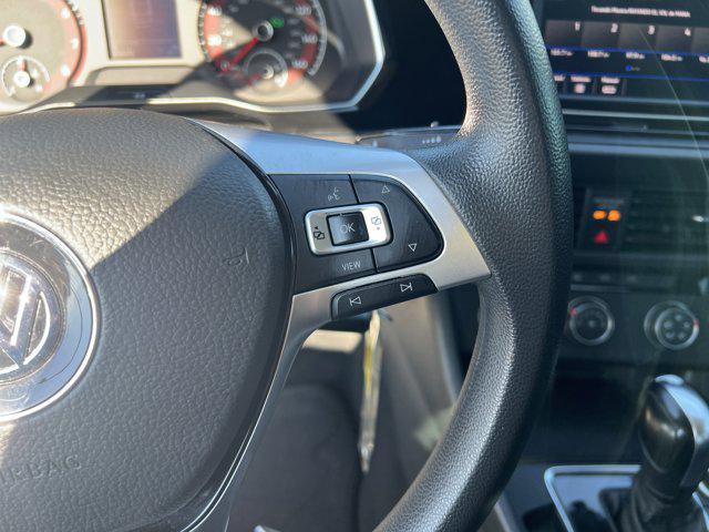 Photo of 2019 Pure White Volkswagen Jetta