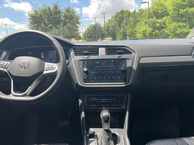 Photo of 2022 Pure White Volkswagen Tiguan